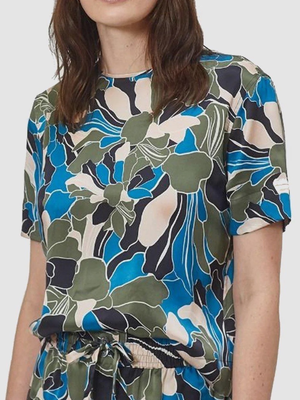 Equipment Saxonne Silk Floral Blouse